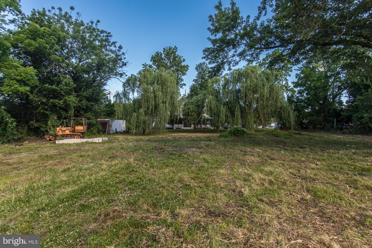 169 State Rd Property Photo 16