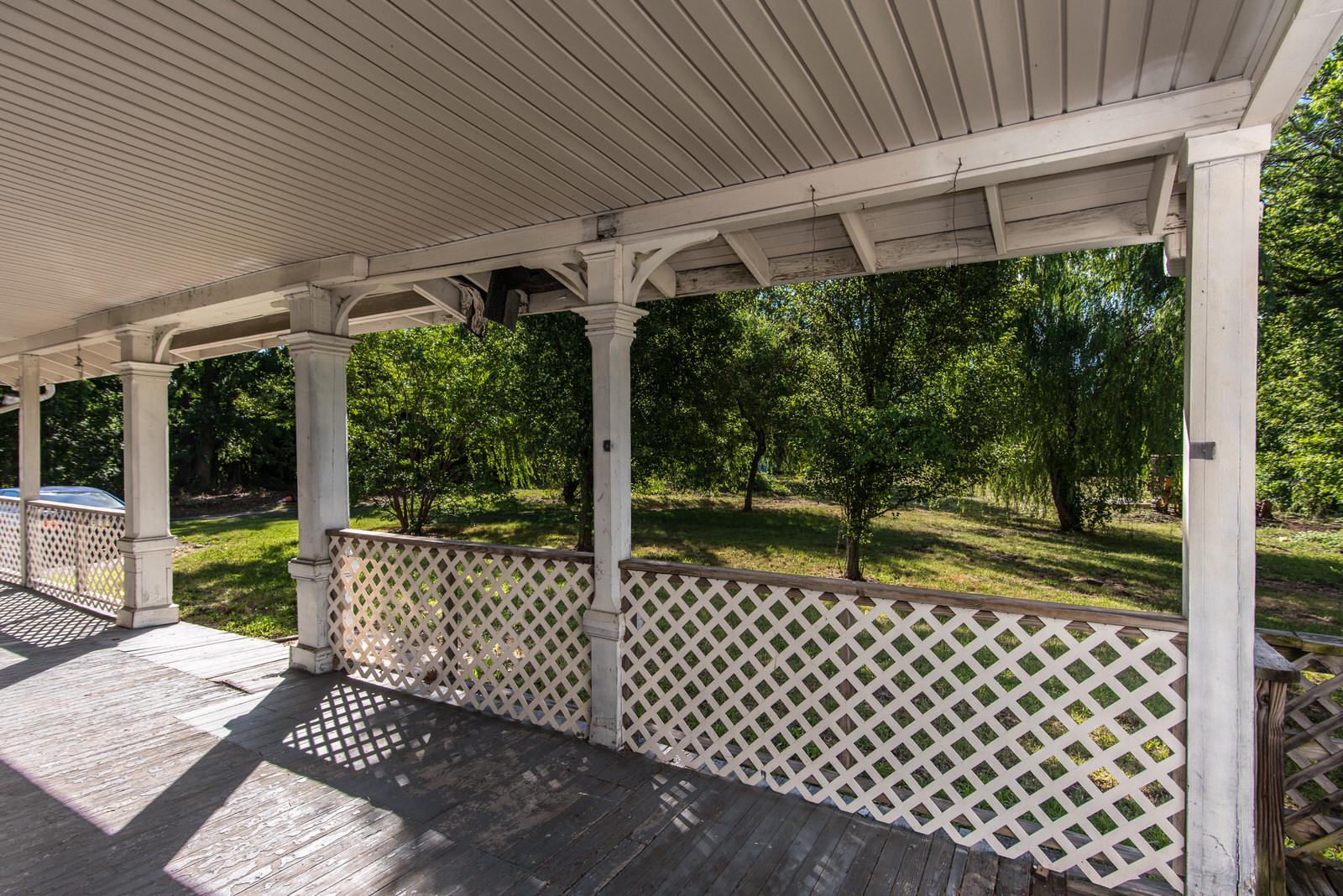 169 State Rd Property Photo 29