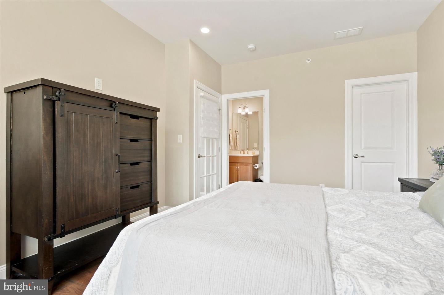 1 Bennett Ln Property Photo 10