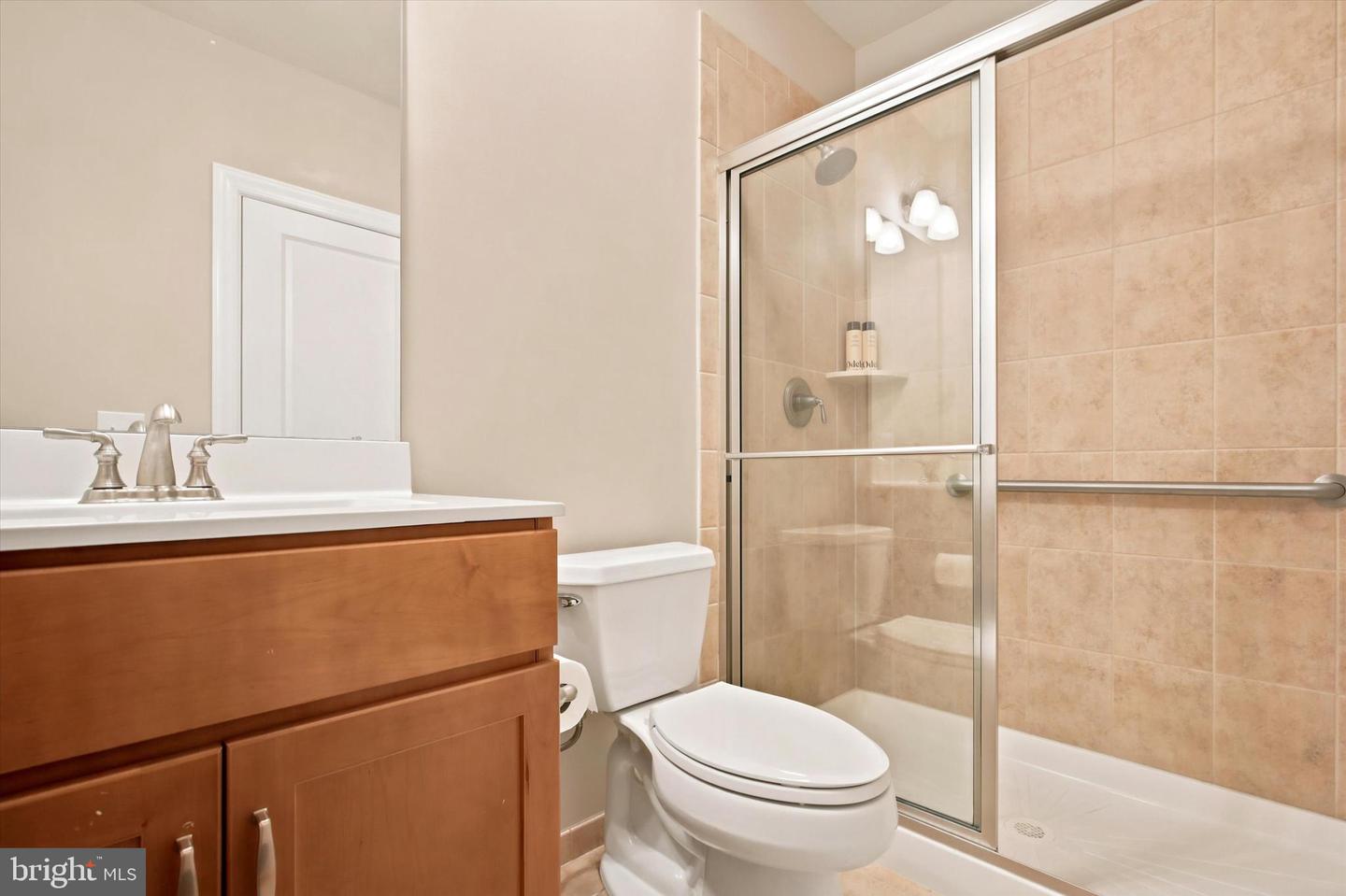 1 Bennett Ln Property Photo 43