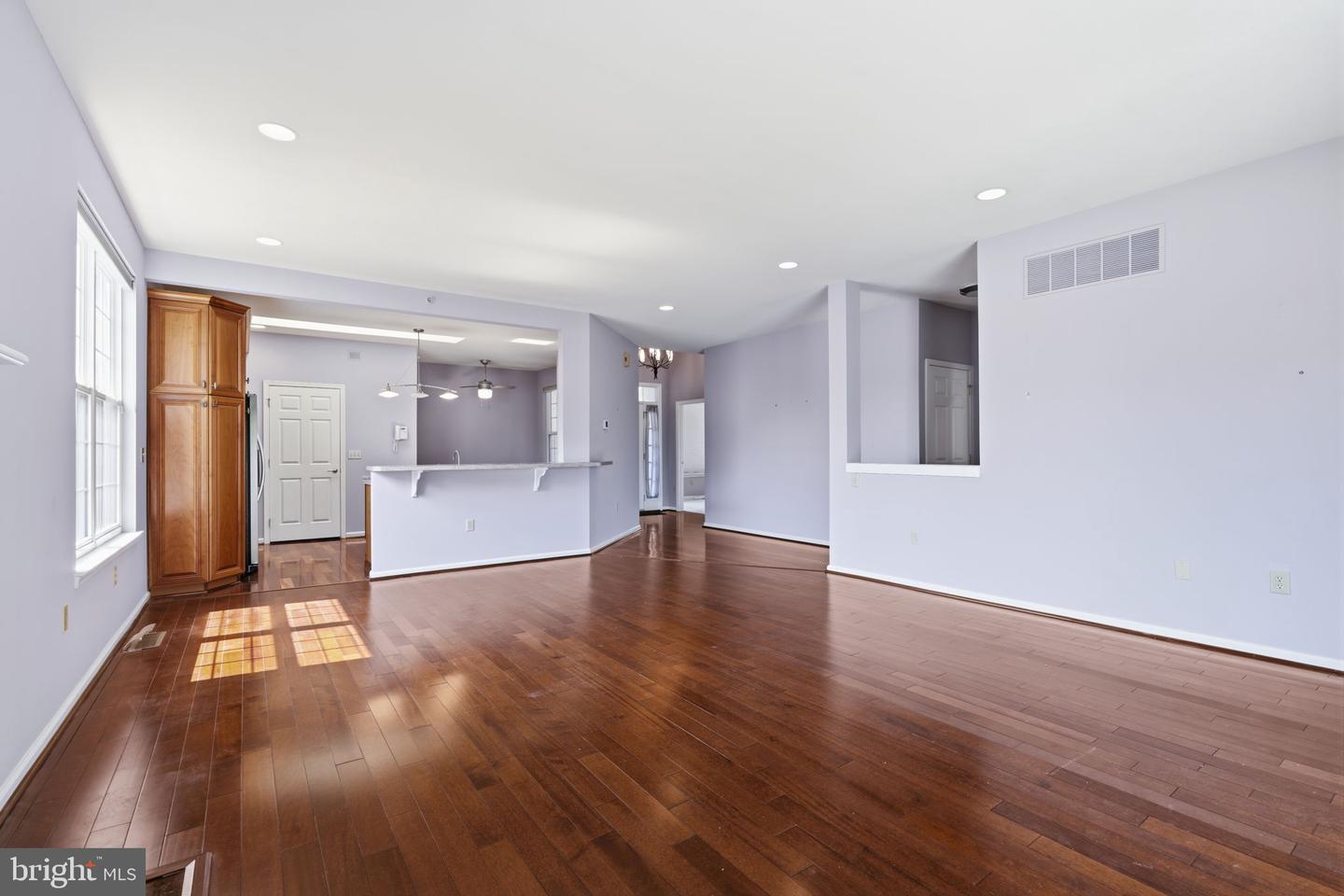 404 Prescot Ct #103 Property Photo 19