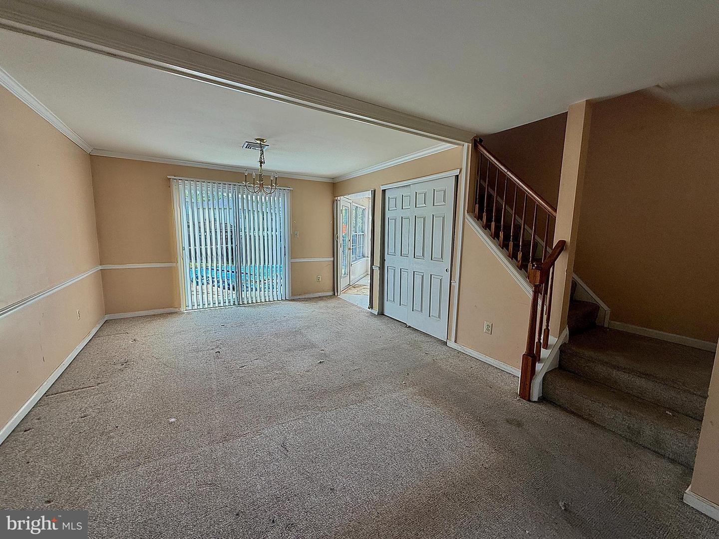 1129 School House Ln Property Photo 7