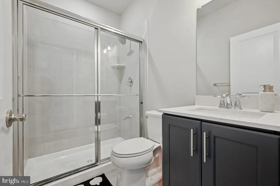 212 Foxhedge Rd Property Photo 18