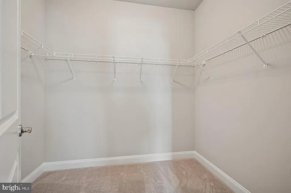 212 Foxhedge Rd Property Photo 24
