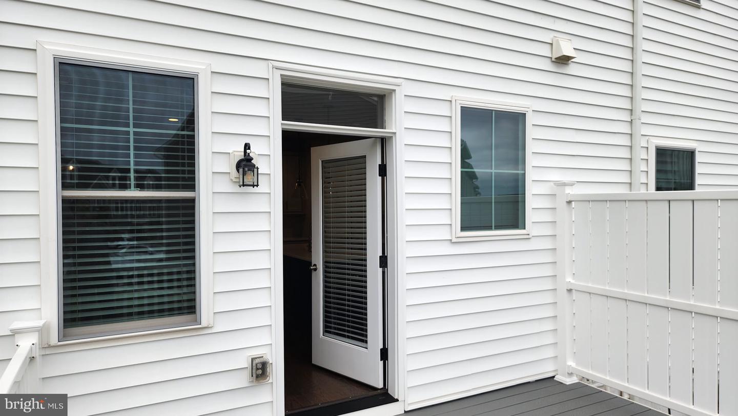 212 Foxhedge Rd Property Photo 42