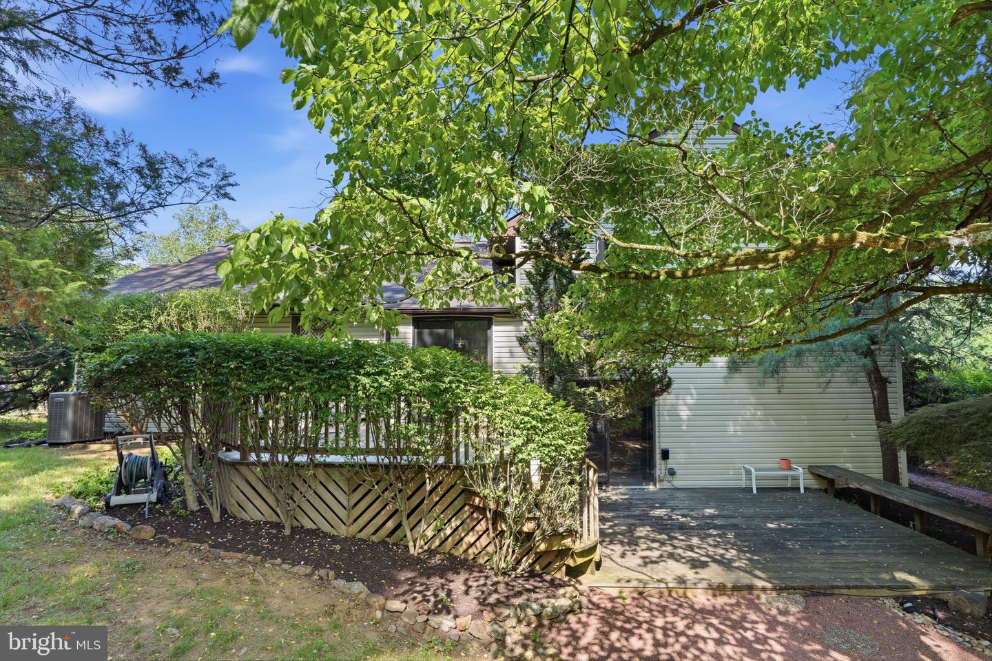 718 Bridgeview Rd Property Photo 42