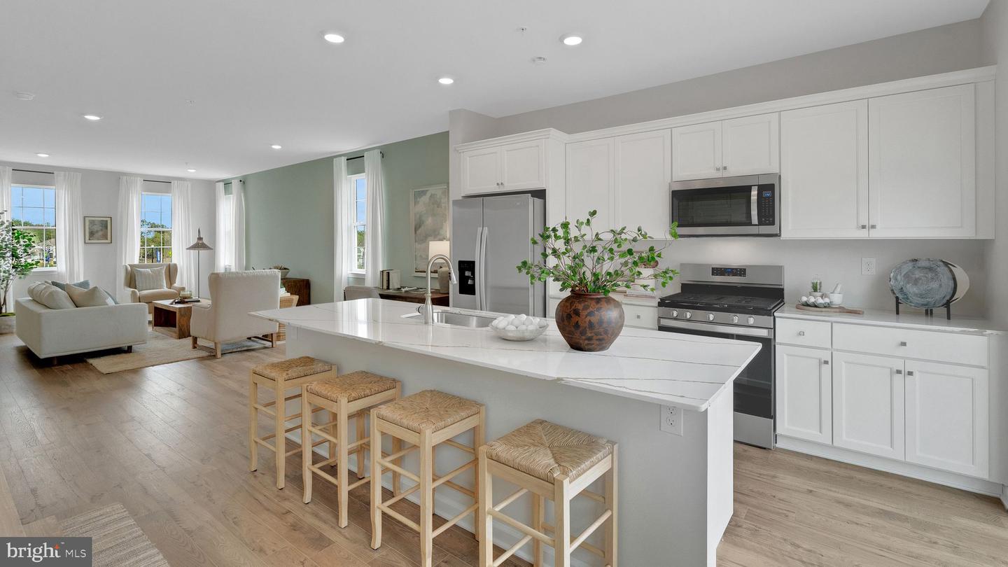 309 Lantern Court Property Photo 13