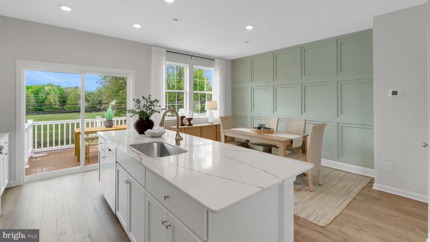 309 Lantern Court Property Photo 16