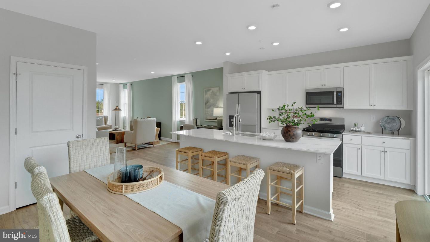 309 Lantern Court Property Photo 17