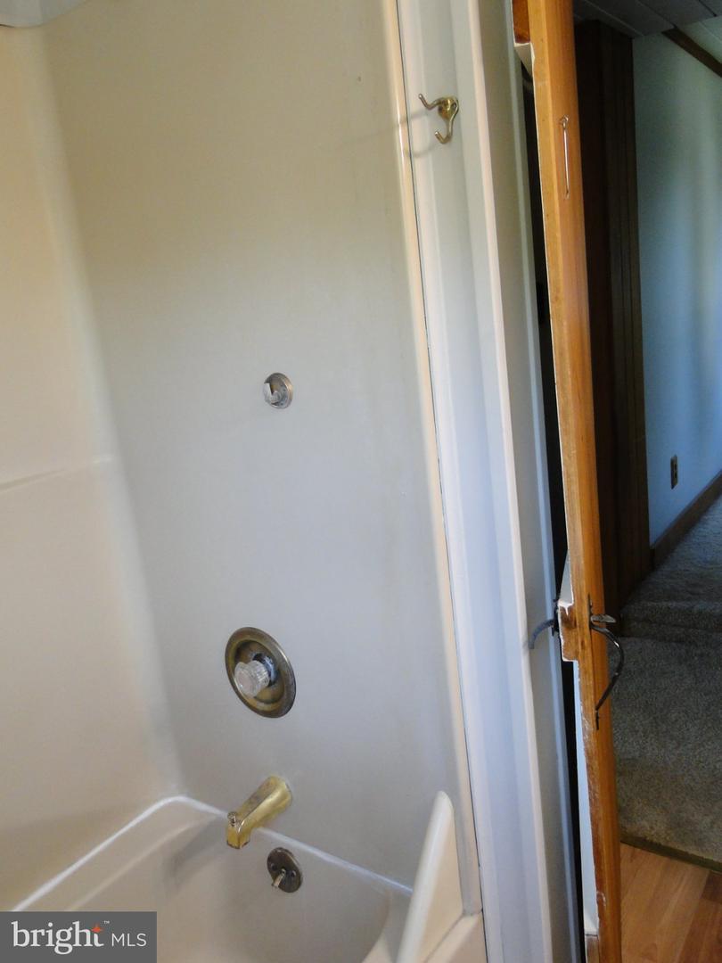817 Blooming Glen Rd Property Photo 22