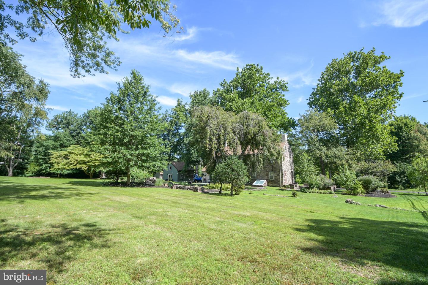 657 Jacksonville Rd Property Photo 8
