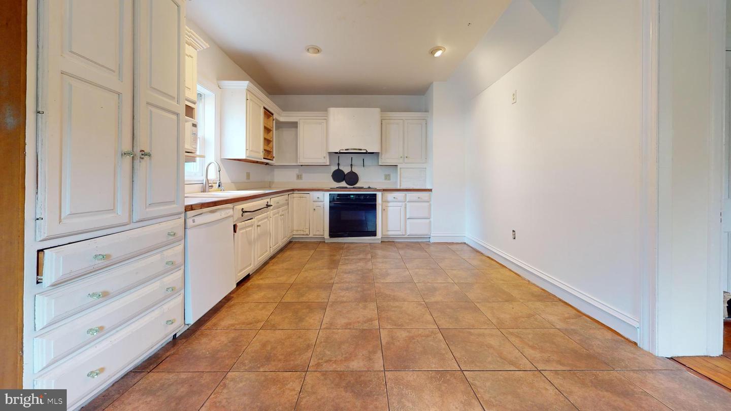 3162 Bedminster Rd Property Photo 10