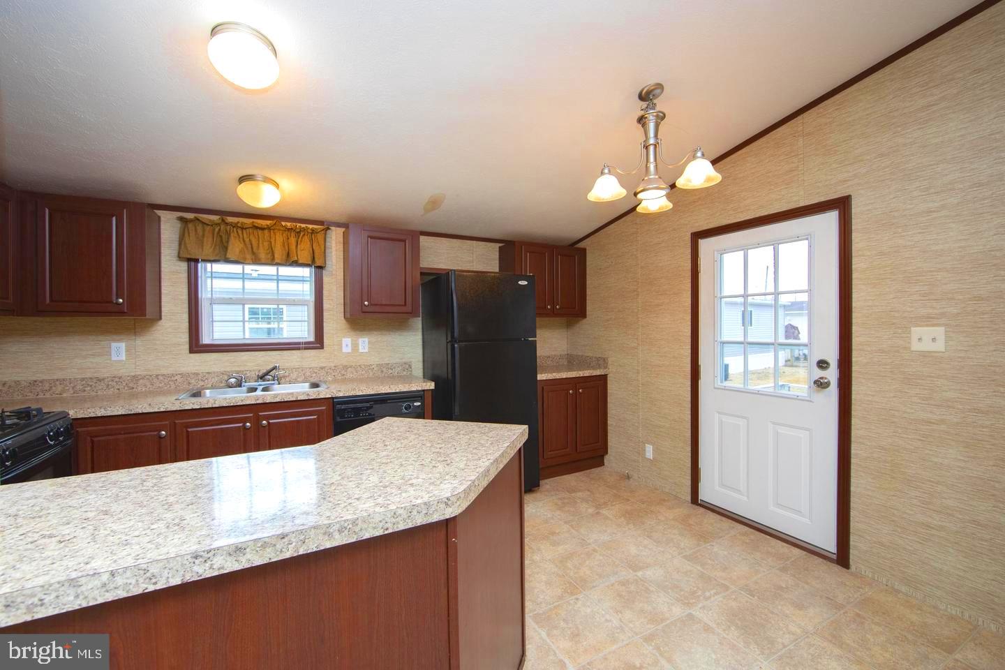 3549 Lilac Ave #t 3549 Property Photo 6