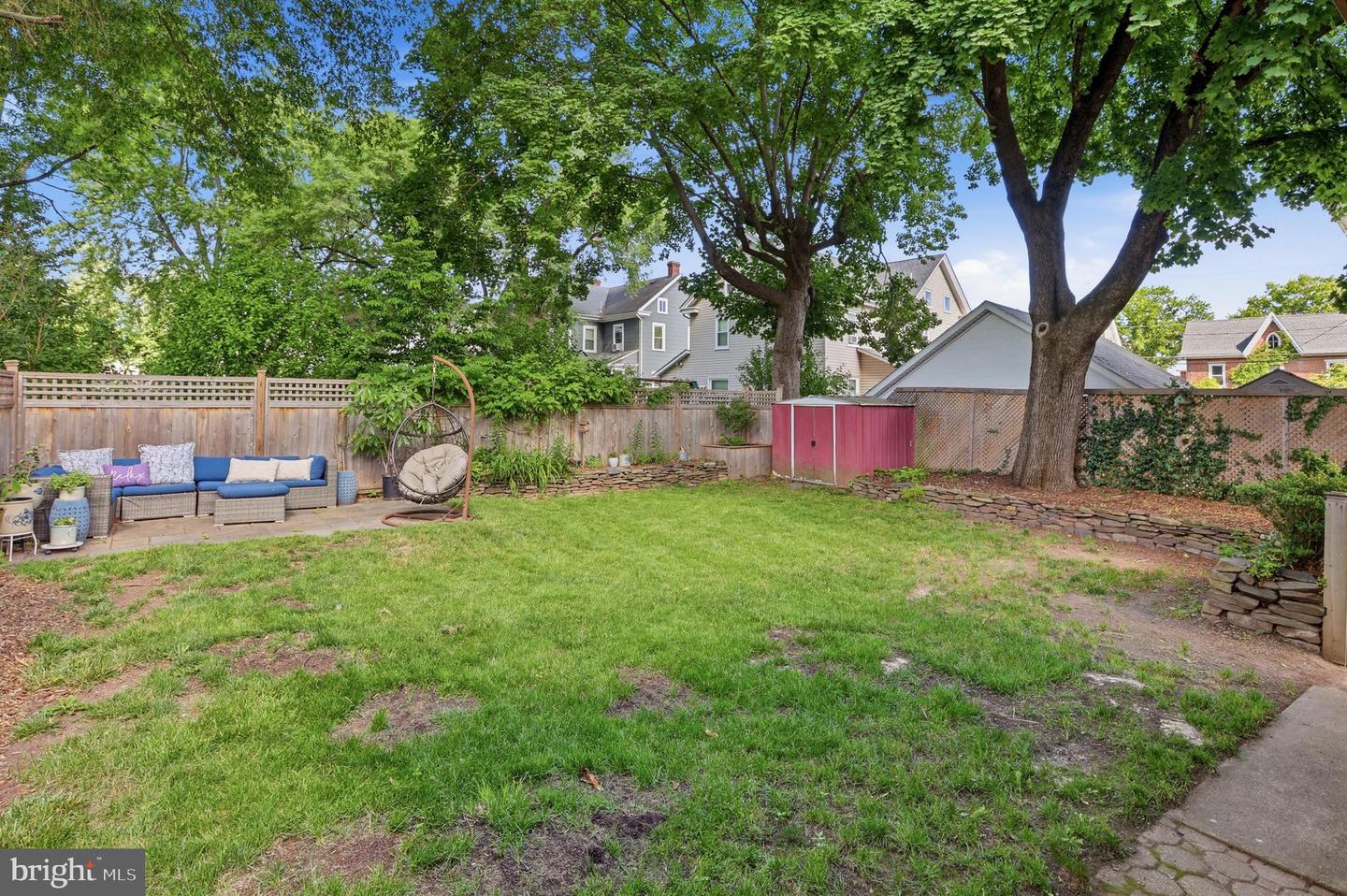 509 W Walnut St Property Photo 33