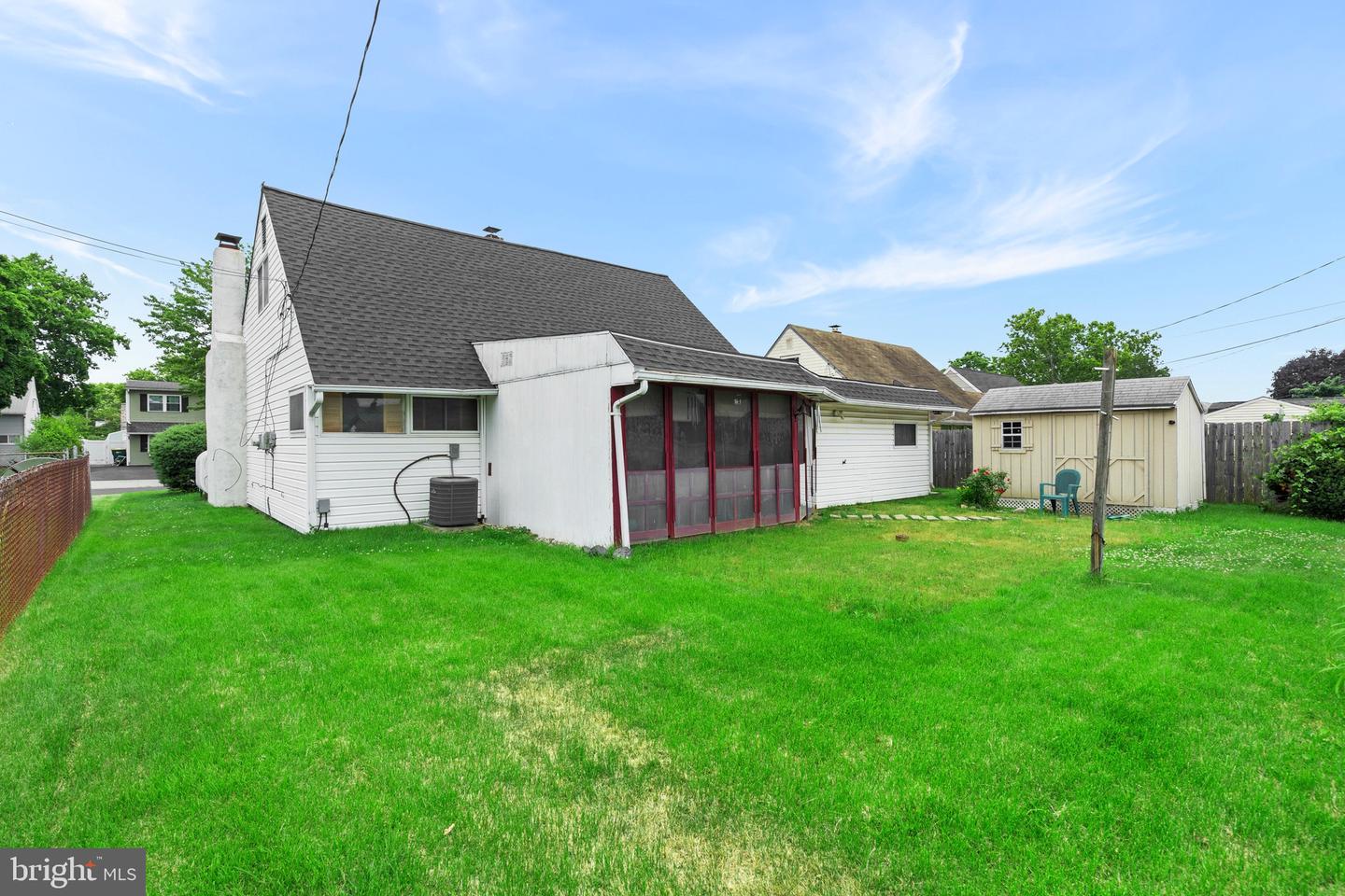 51 Nickelhill Ln Property Photo 26