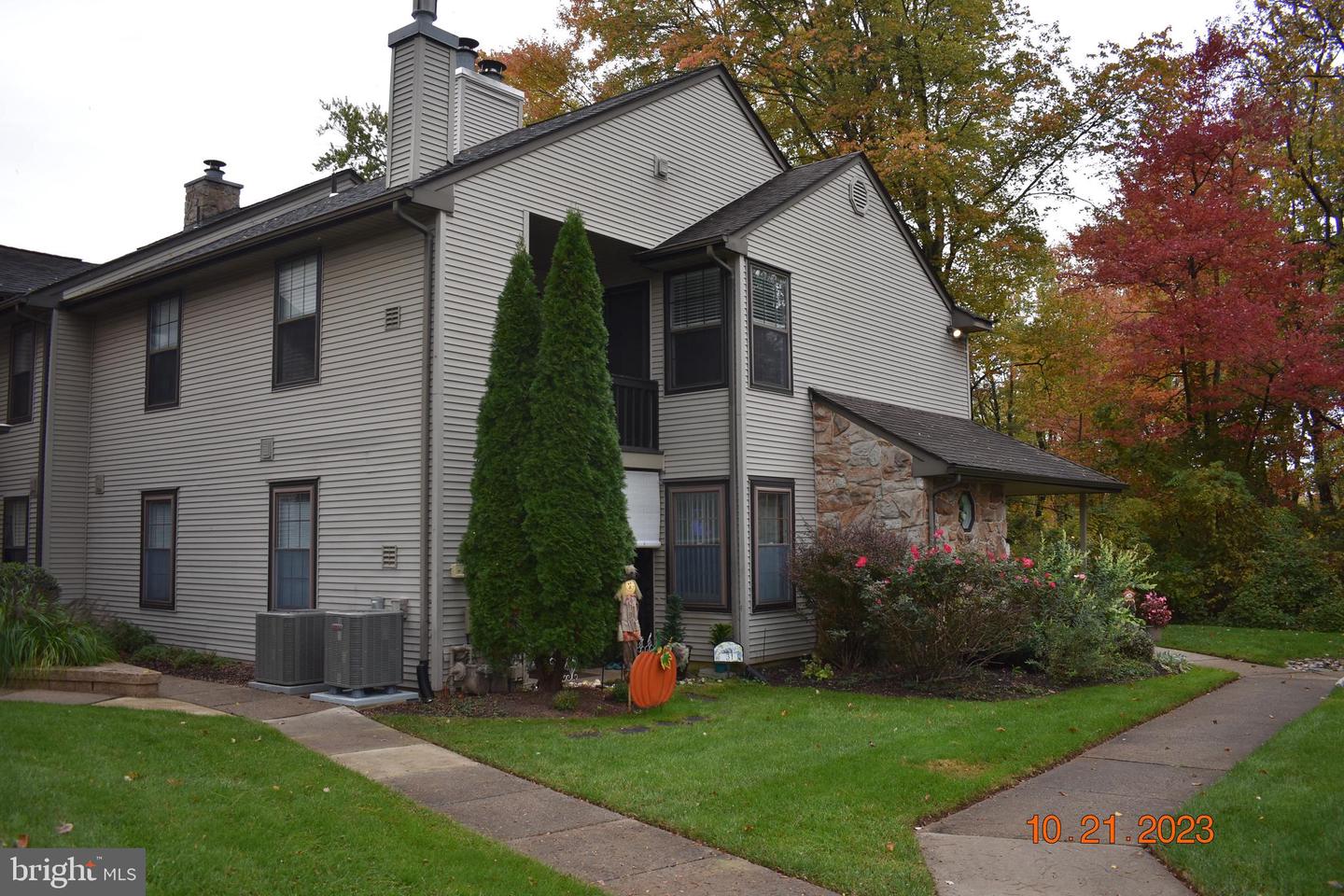 32 Basswood Ct Property Photo 1