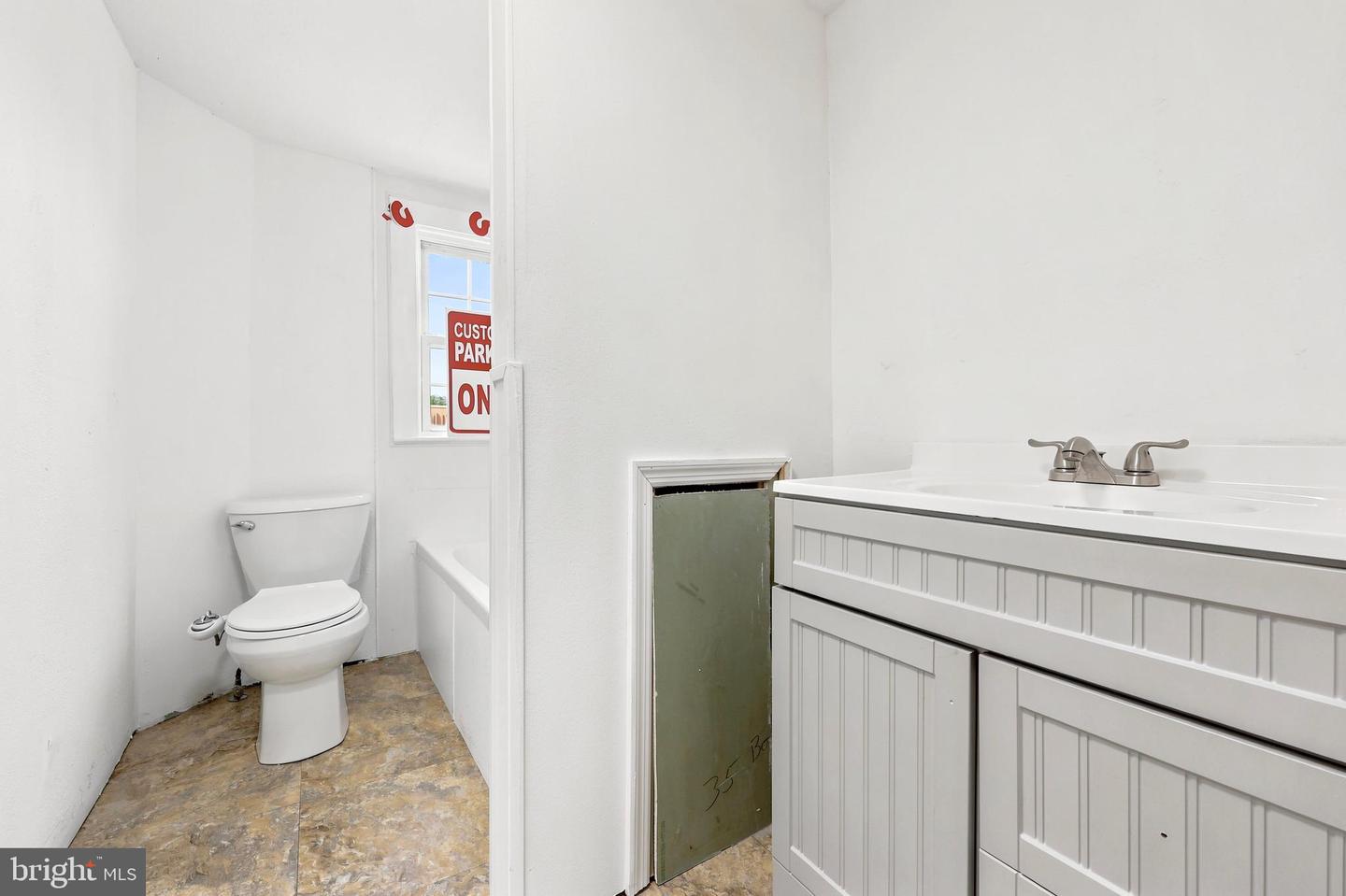 323 Lincoln Hwy #suite 2 Property Photo 7