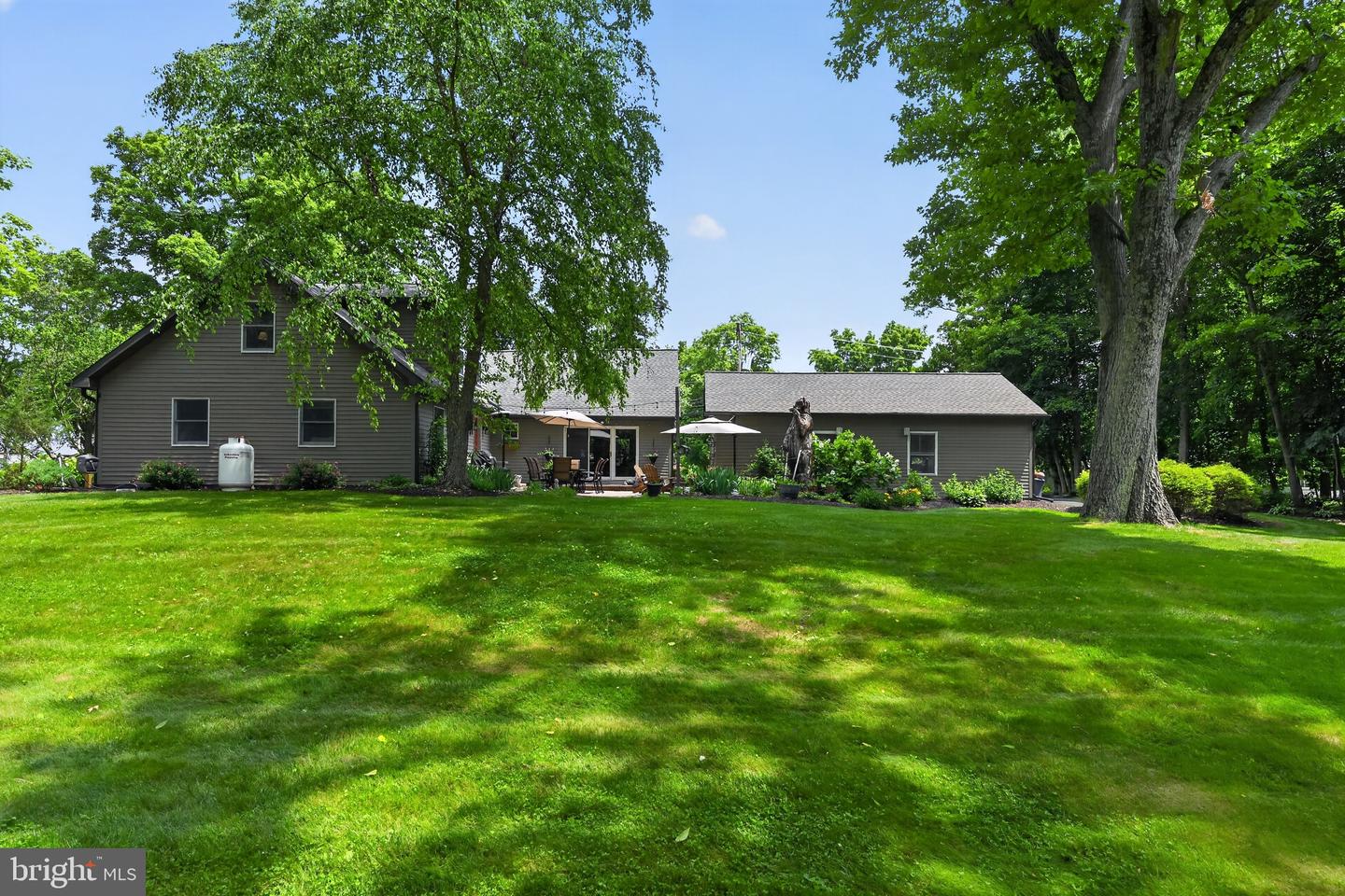 460 Wells Rd Property Photo 6