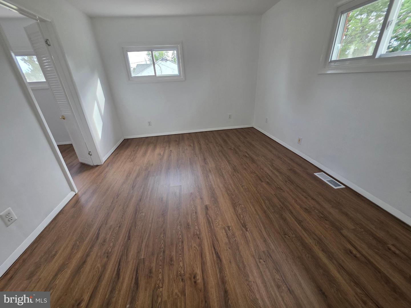 513 W Butler Ave Property Photo 12