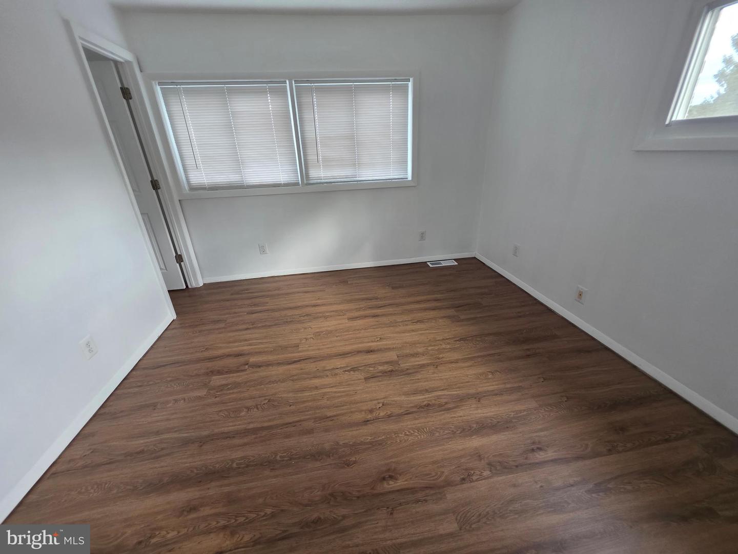 513 W Butler Ave Property Photo 16