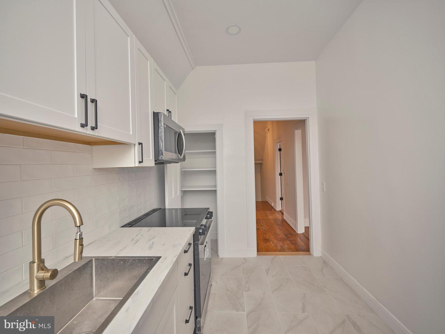 12-20 W Bridge St Property Photo 38