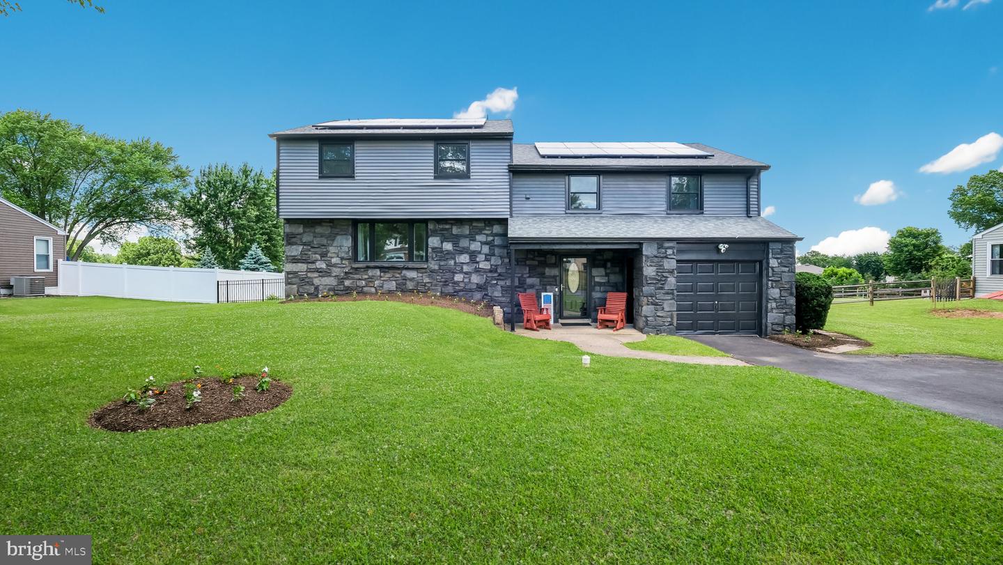 106 CEDARBROOK DR