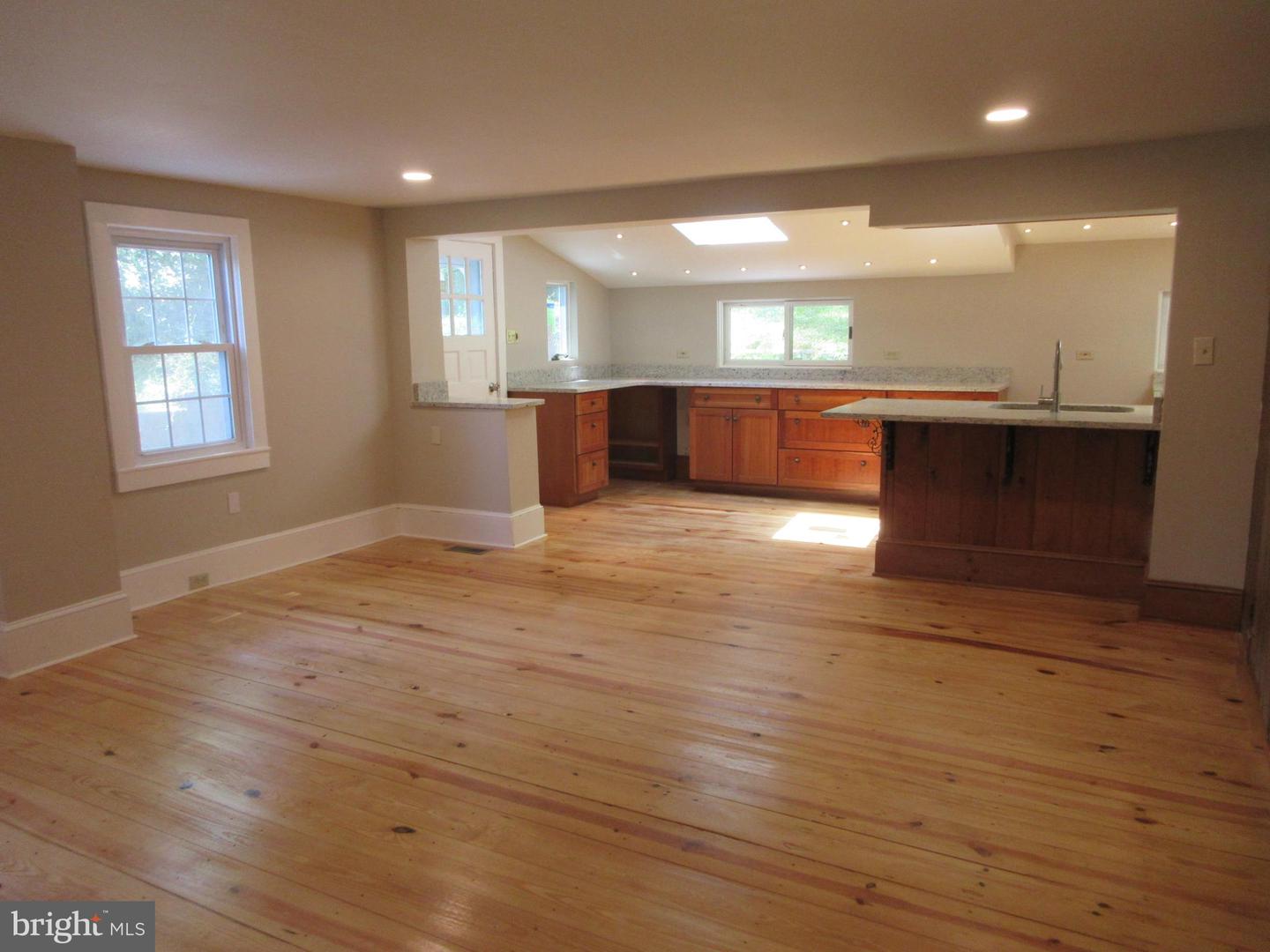 4830 River Property Photo 4