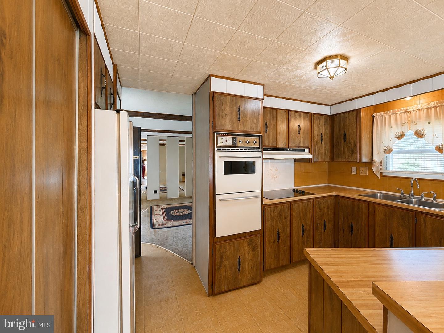 5510 Golden Dr Property Photo 26