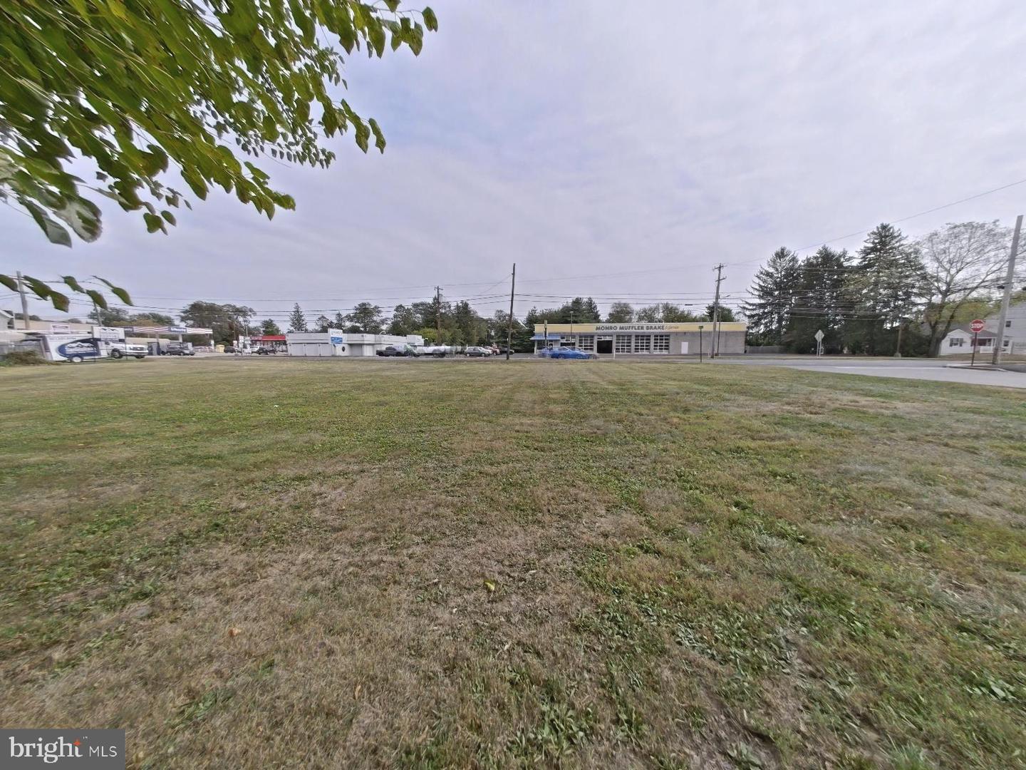8th Ave & York Rd Property Photo 7