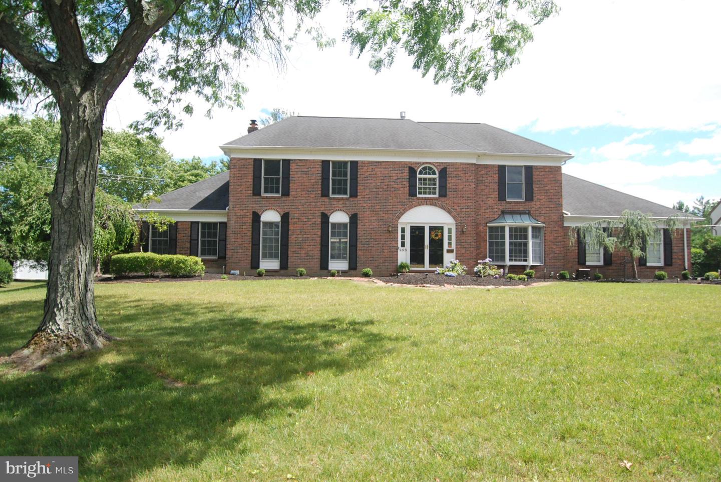 255 Pintail Ct Property Photo 2