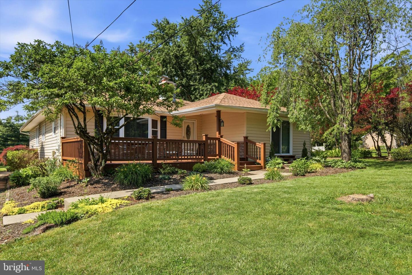 1258 Durham Rd Property Photo 1