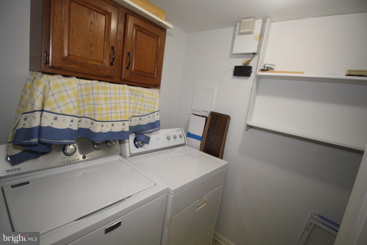 681a Rose Hollow Dr Property Photo 14