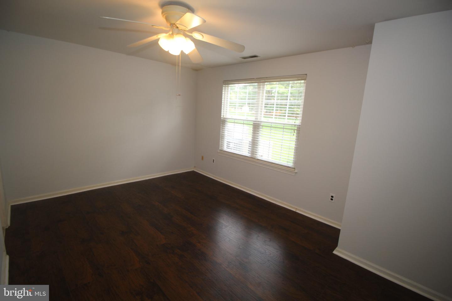 681a Rose Hollow Dr Property Photo 16