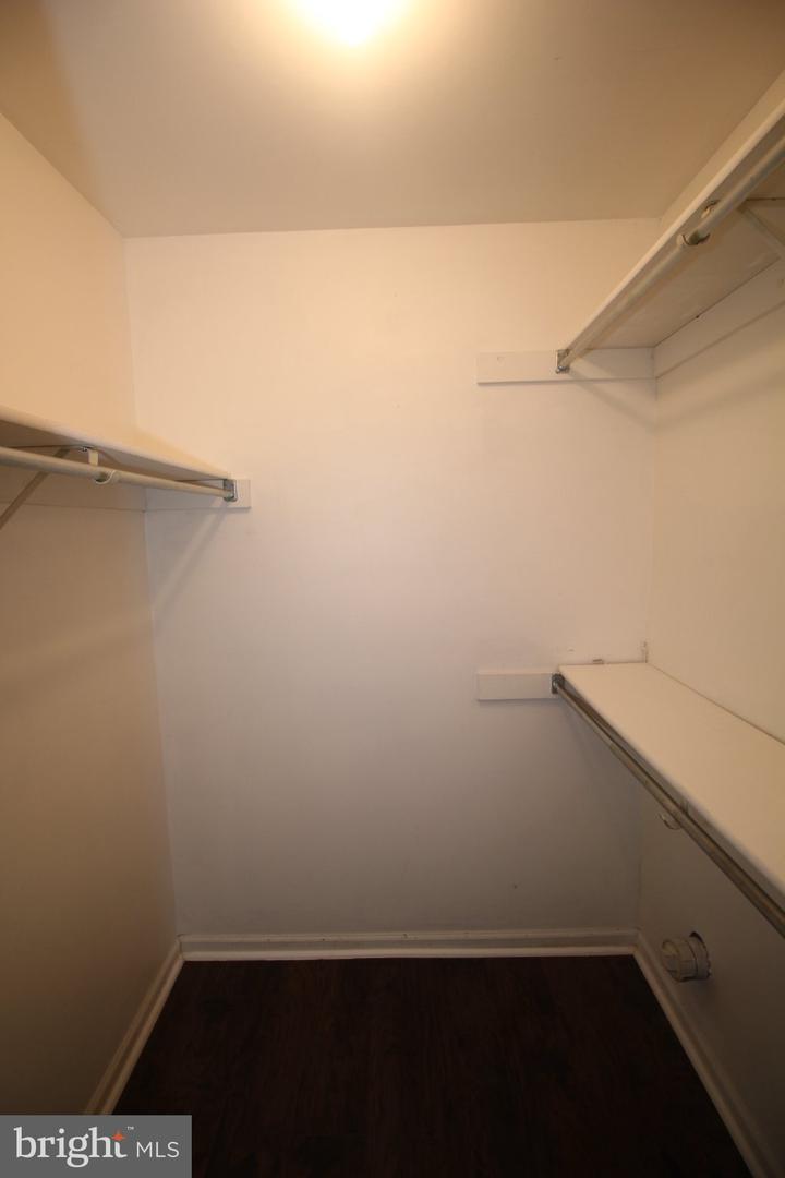 681a Rose Hollow Dr Property Photo 17