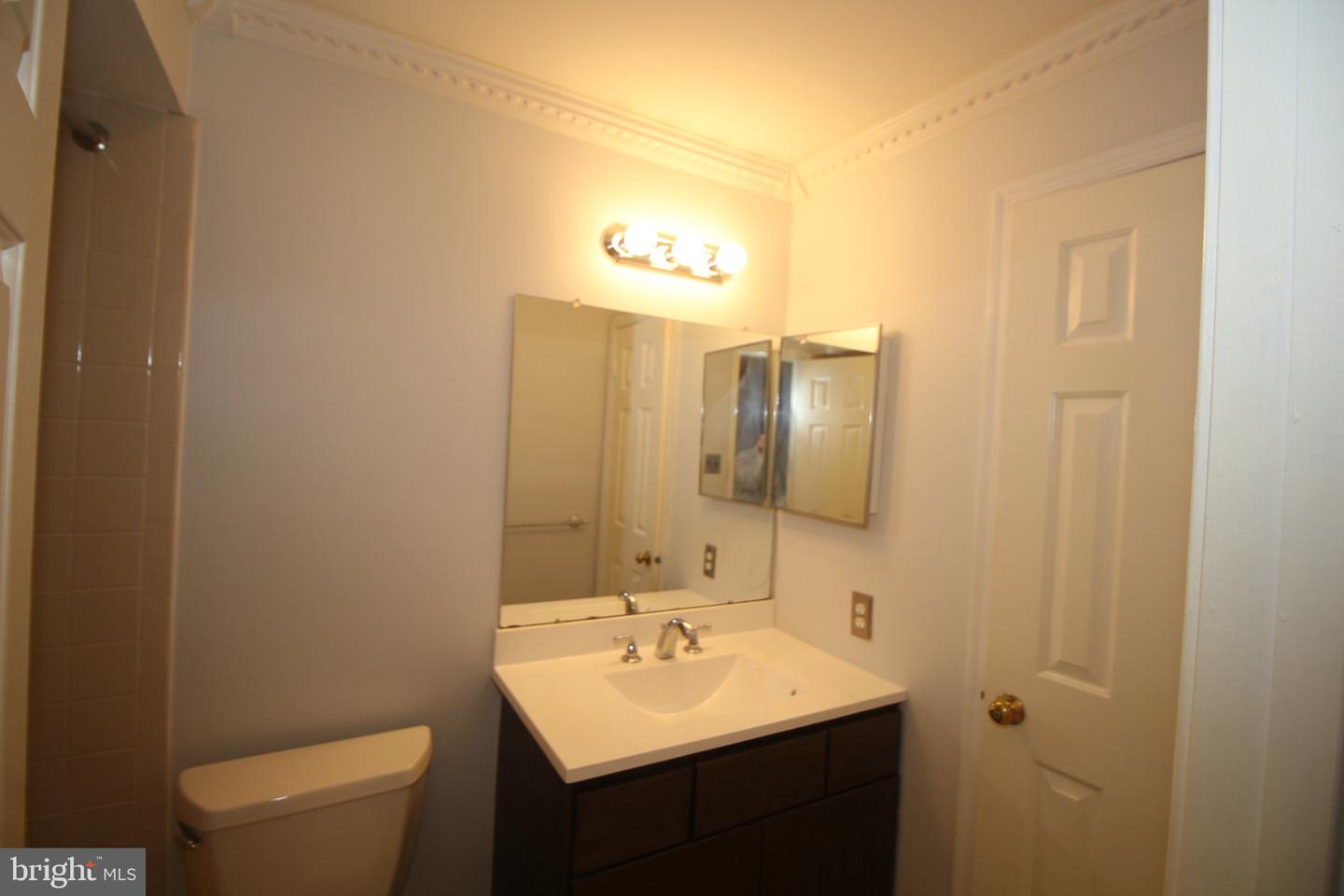 681a Rose Hollow Dr Property Photo 18