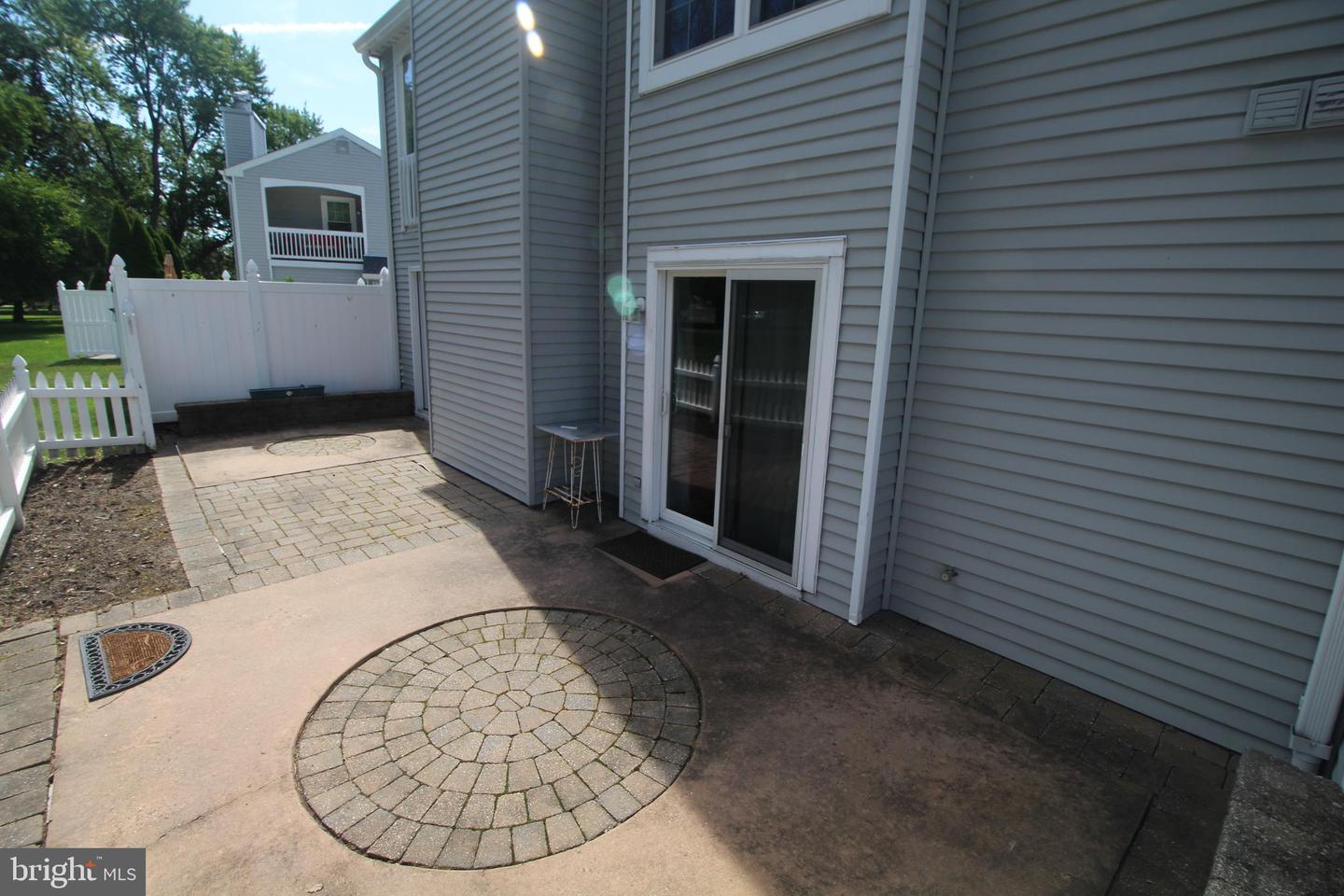 681a Rose Hollow Dr Property Photo 23