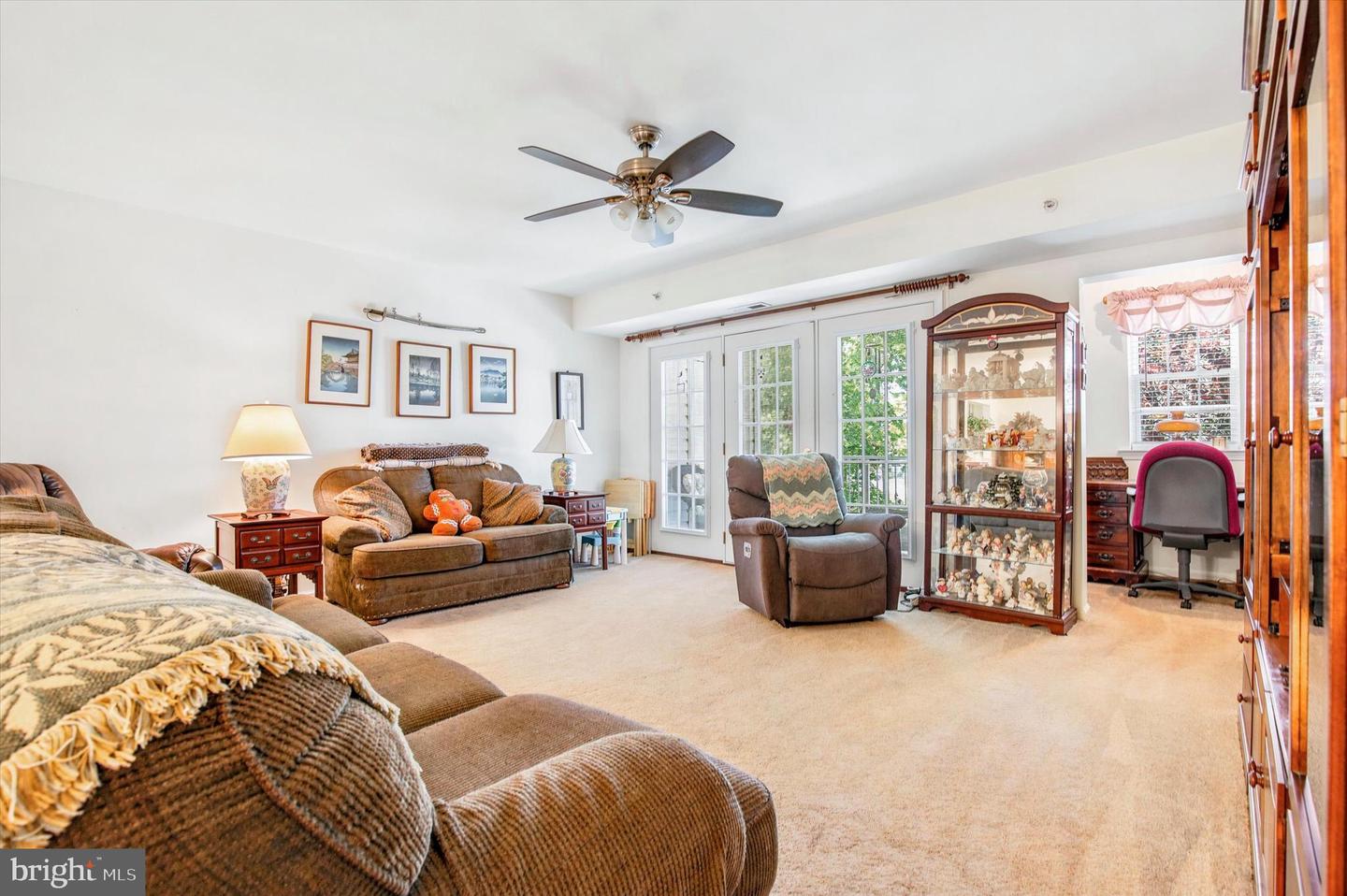690 Jakob Pl Property Photo 4
