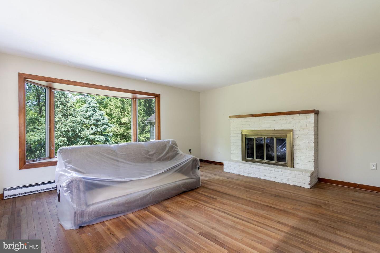 2349 Valley Rd Property Photo 43