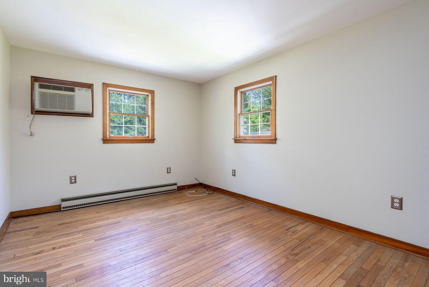 2349 Valley Rd Property Photo 46