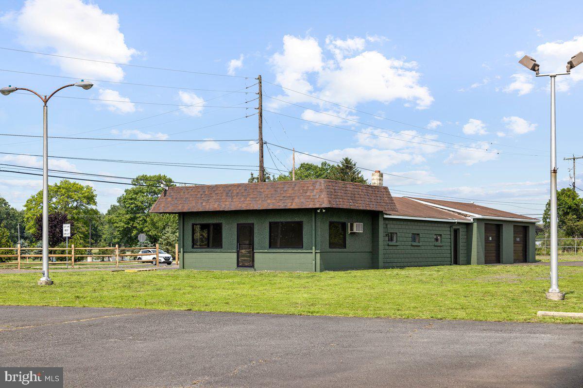 8364 Easton Rd Property Photo 9