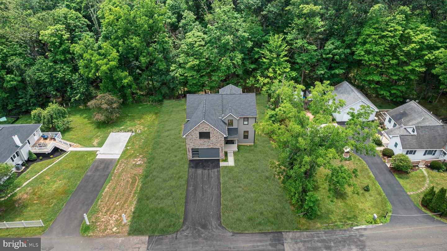 2947 Bridge St Property Photo 46