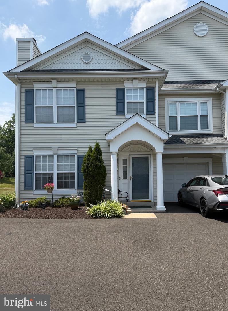 101 WILLOWOAK CT