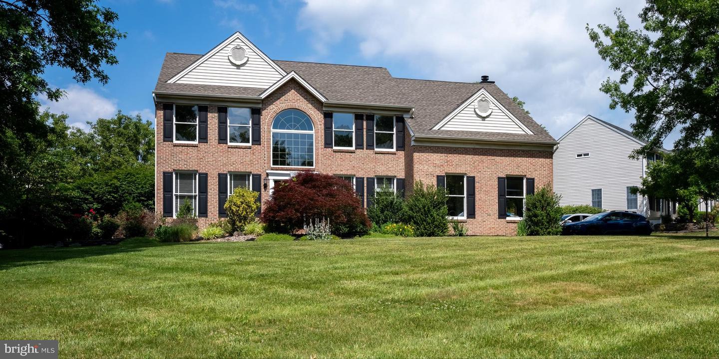 4502 Scenic View Cir Property Photo 1