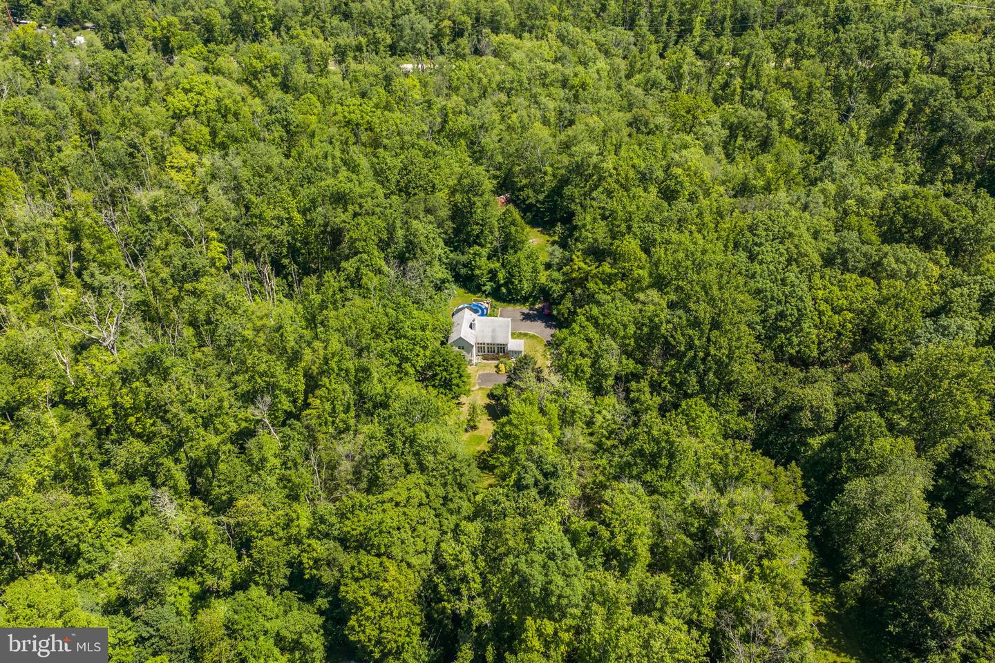 305 Thousand Acre Rd Property Photo 12