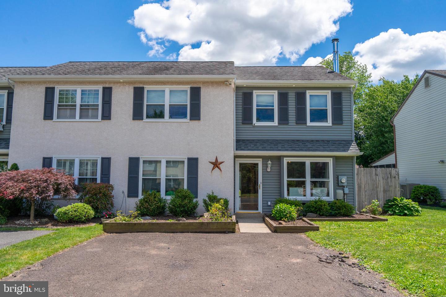 113 REDWOOD DR