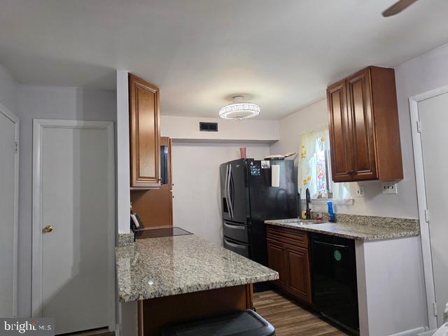 4936 Oxford Ct Property Photo 6