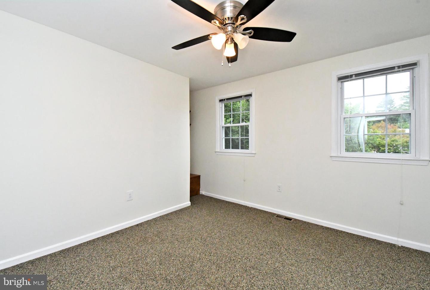 817 Stark Cir Property Photo 35