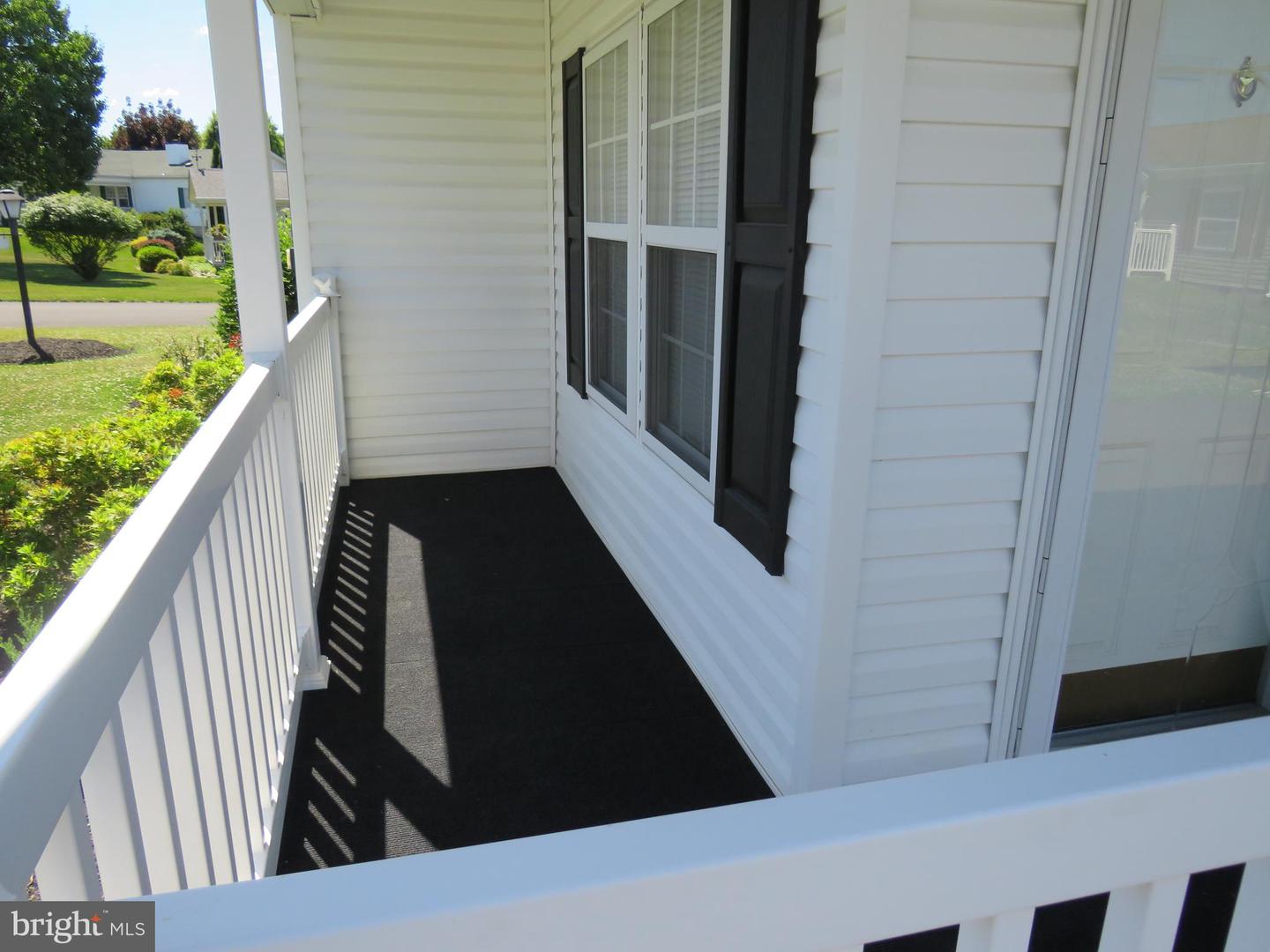 342 Spring Meadow Cir Property Photo 5