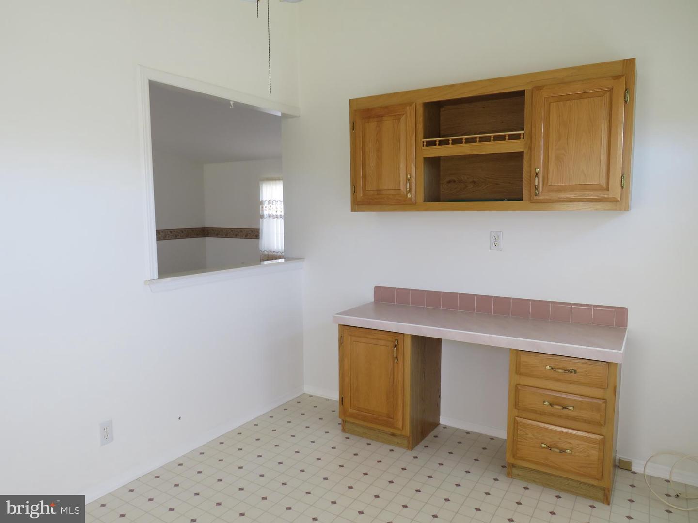 342 Spring Meadow Cir Property Photo 16