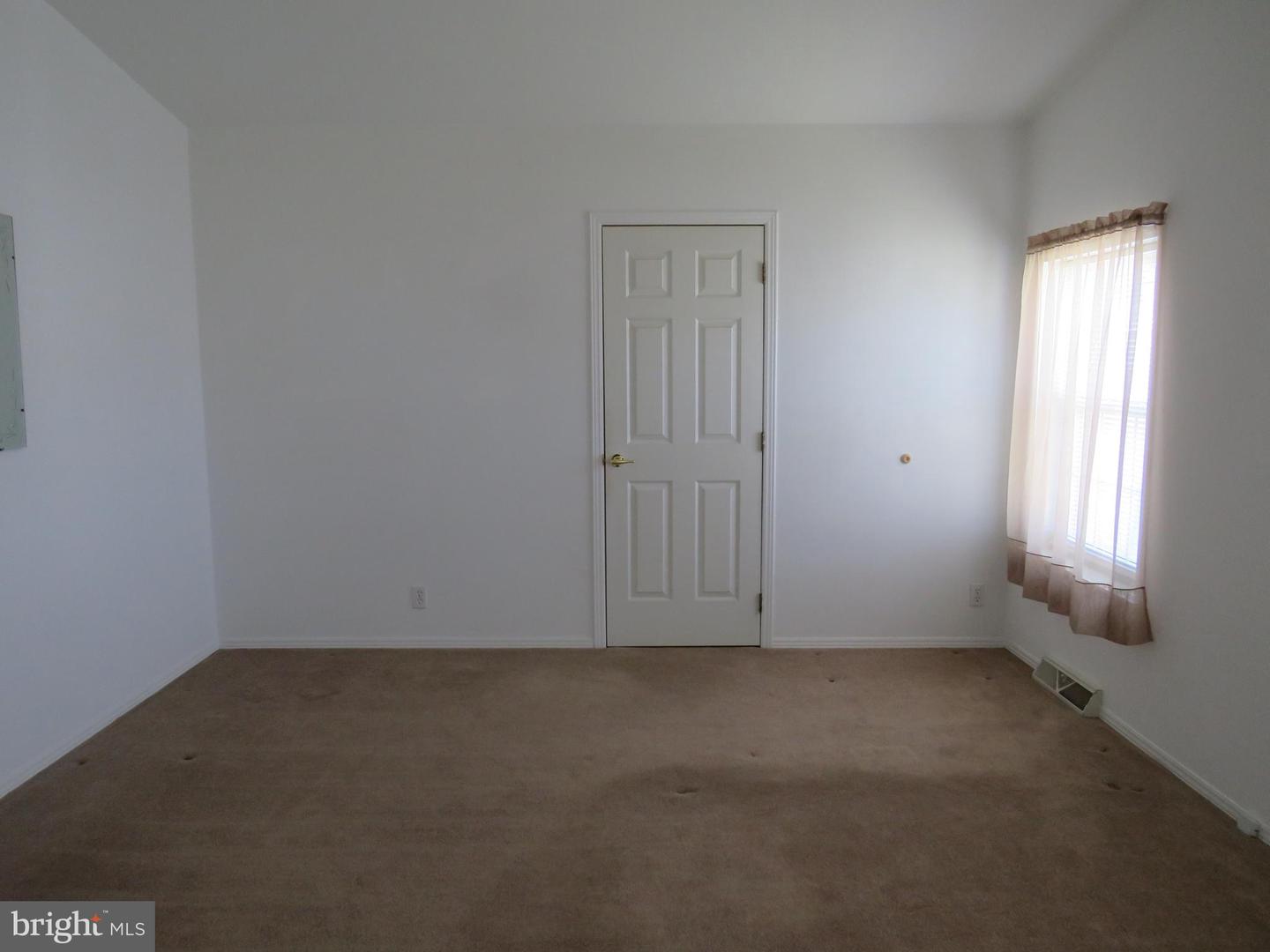 342 Spring Meadow Cir Property Photo 24